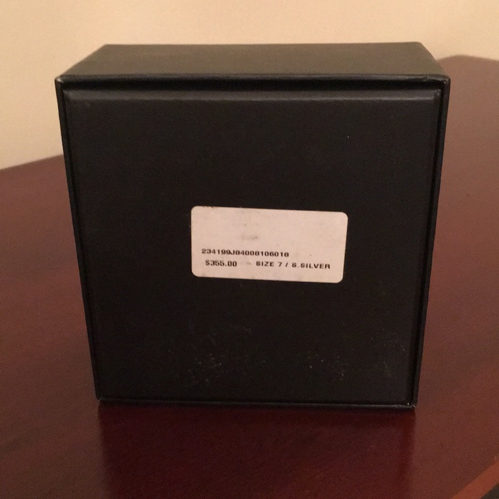 Gucci jewelry accessory box and pouch - Picture 11 of 11